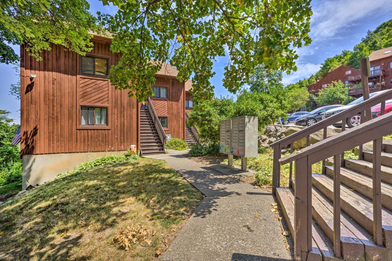 Vernon Township Condo With Balcony Near Ski Lifts! Esterno foto